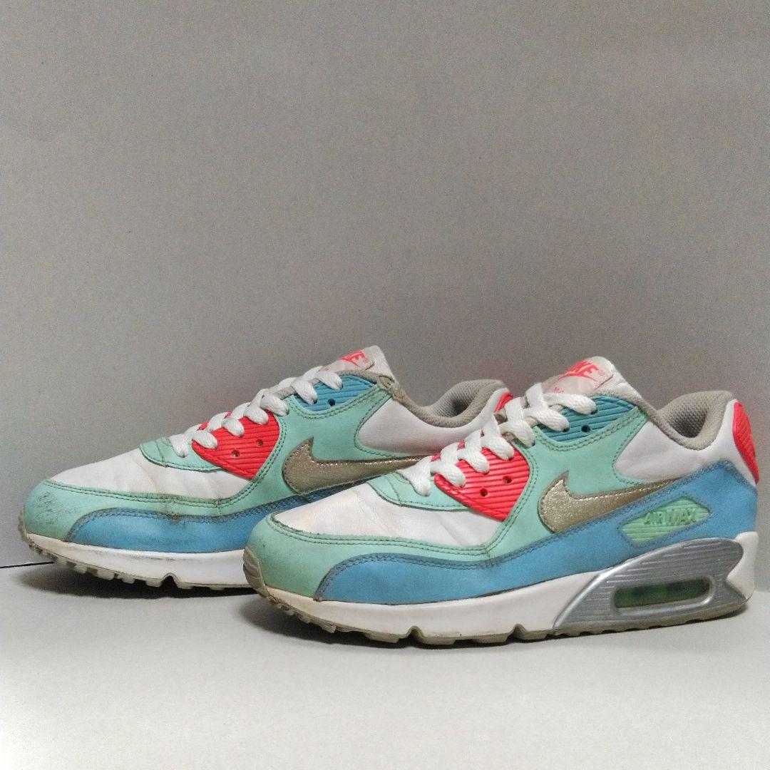 メルカリ ナイキnike廃盤限定air Max 90 Gsエアマックス白 水色24 0中古 スニーカー 3 500 中古や未使用のフリマ メルカリ ナイキnike廃盤限定air Max 90 Gsエアマックス白 水色24 0中古 スニーカー 3 500 中古や未使用のフリマ