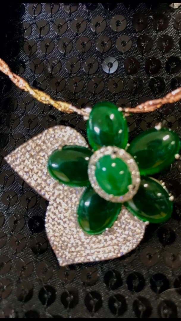 激安先着 ⚜️天然翡翠ブローチペンダントトップ⚜️新品未使用