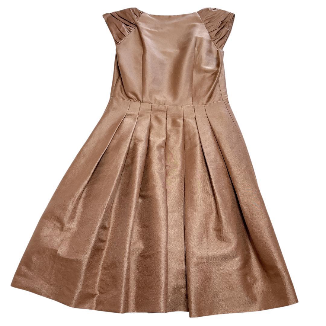 【美品】マウログリフォーニ イタリア製 ノースリーブフレアワンピース シルク使用 【美品】マウログリフォーニ イタリア製 ノースリーブフレアワンピース シルク使用