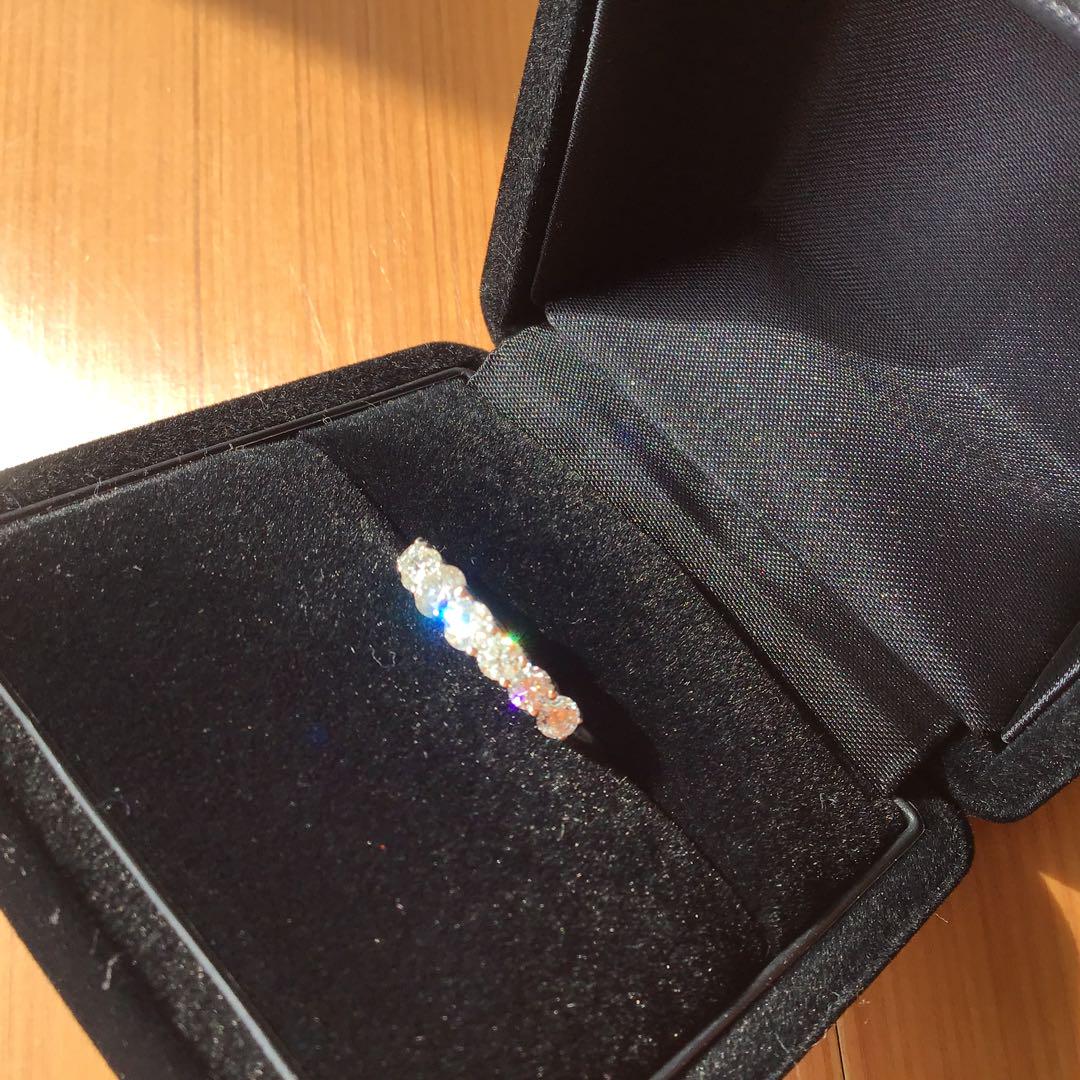 【美品】1.00ct 一文字 Pt900 ダイヤモンドリング 【美品】1.00ct 一文字 Pt900 ダイヤモンドリング