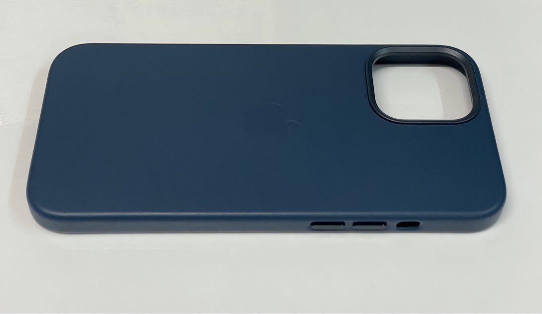 アップル純正品　iPhone12Pro MAX 純正レザーケース
