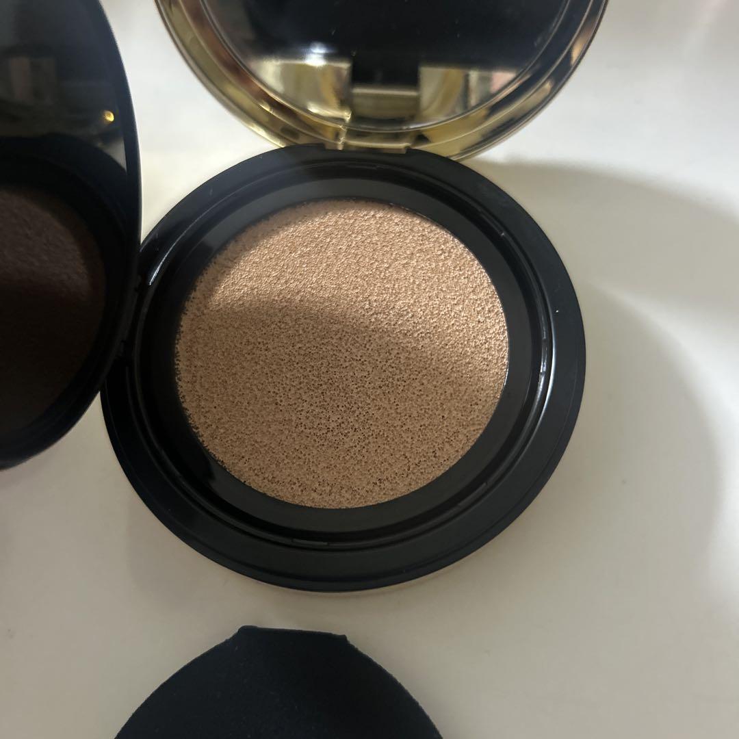 YSL クッションファンデーション N10美品