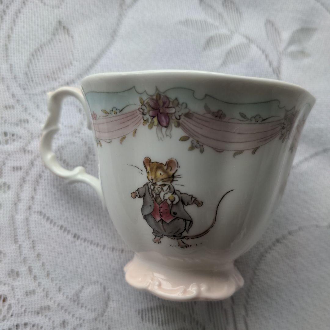 BONE CHINA