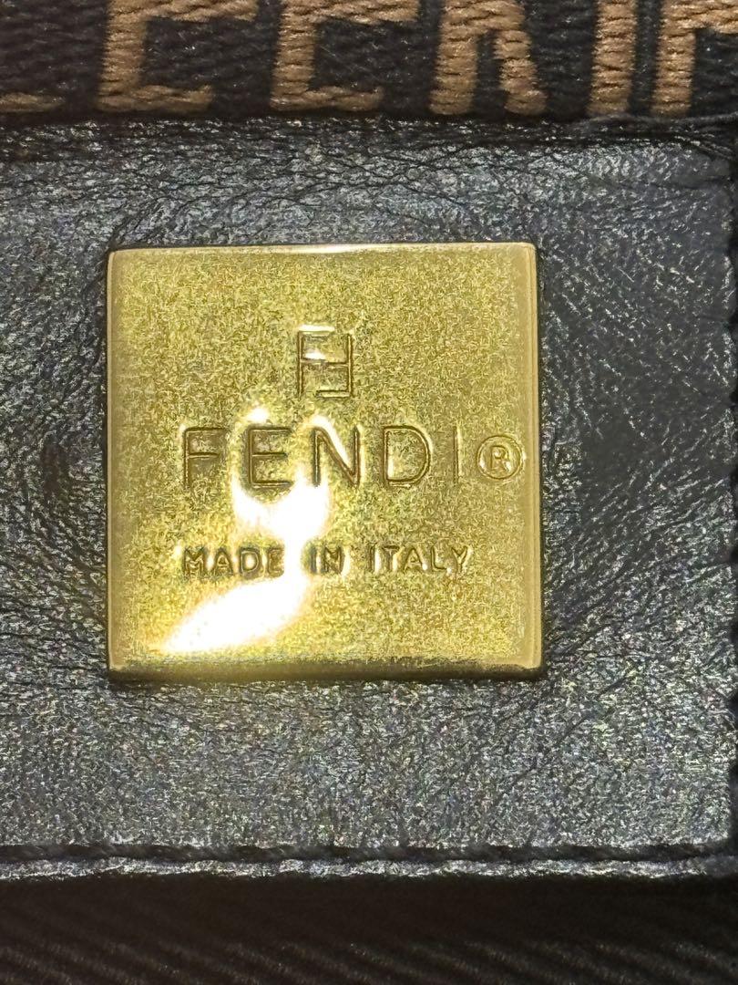 FENDIナイロンバッグ