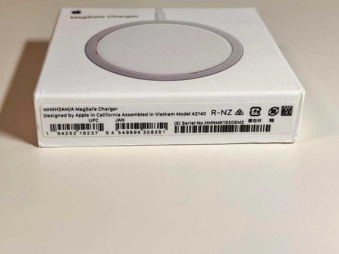 【新品】純正 MagSafe 充電器（1m）②二つセット MagSafe充電器（1 m） - Apple（日本）