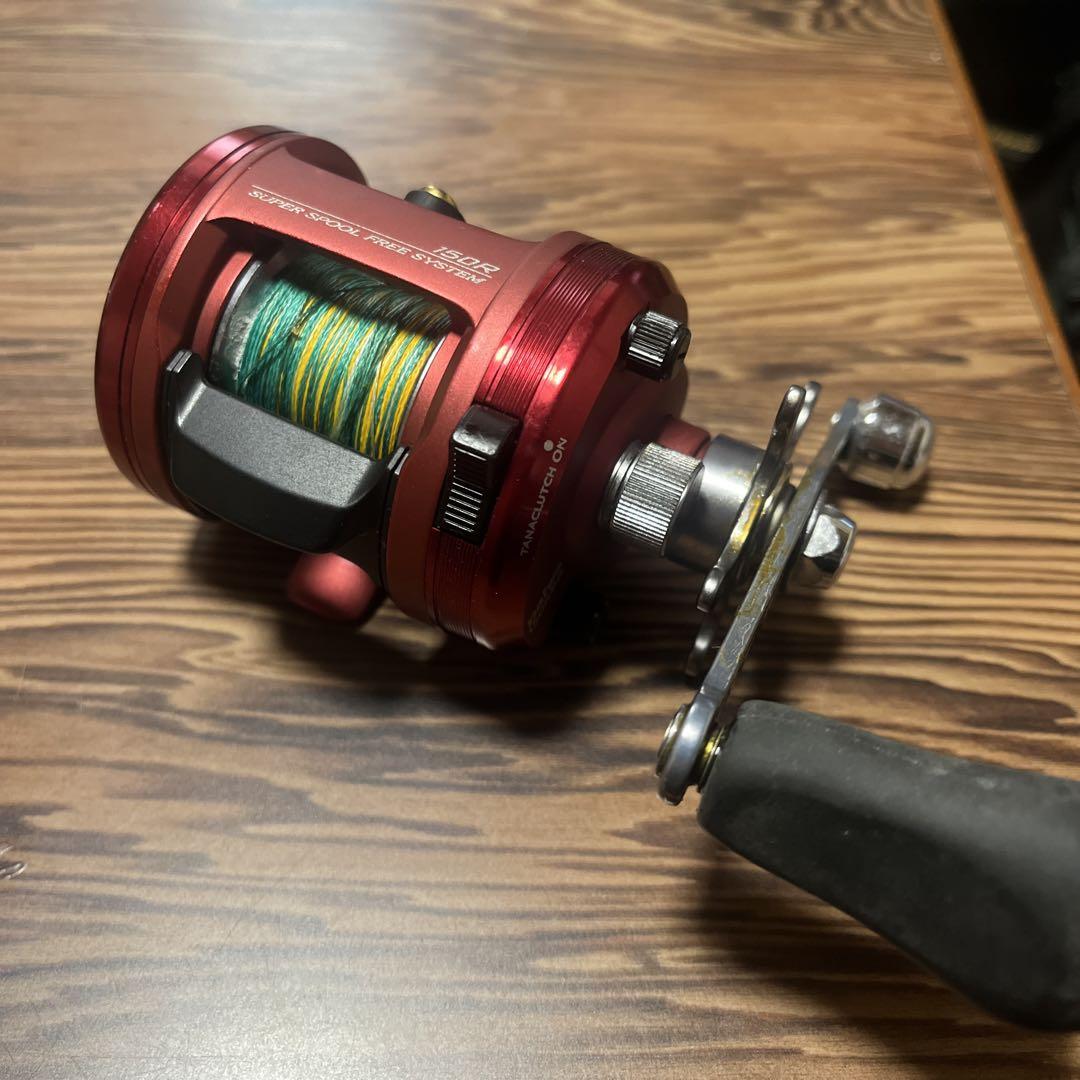 マキタ18V&14.4Vバッテリーでダイワの電動リール用アダプター