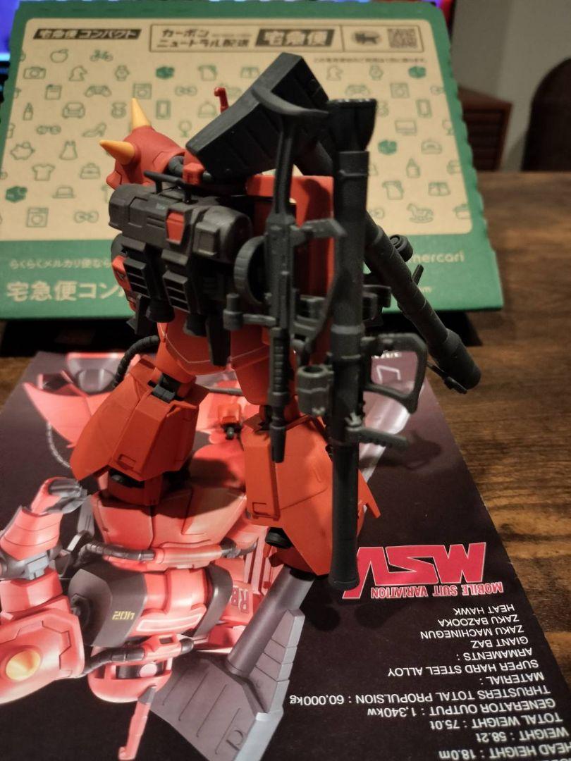 HG ジョニーライデン専用ゲルググ、ザクの２体セット