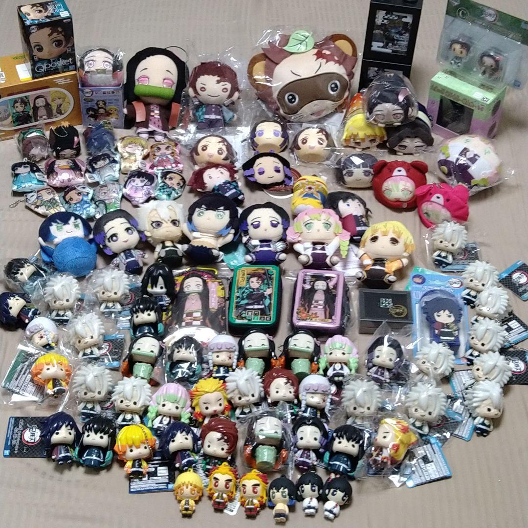 □大量まとめ売り□100点以上!鬼滅の刃 ぬいぐるみ ミニフィギュア 限定 売り 鬼滅の刃 まとめ売り 100点以上 キャラクターグッズ