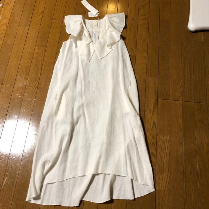 メルカリ Mylan ワンピース 新品未使用 ロングワンピース 17 000 中古や未使用のフリマ