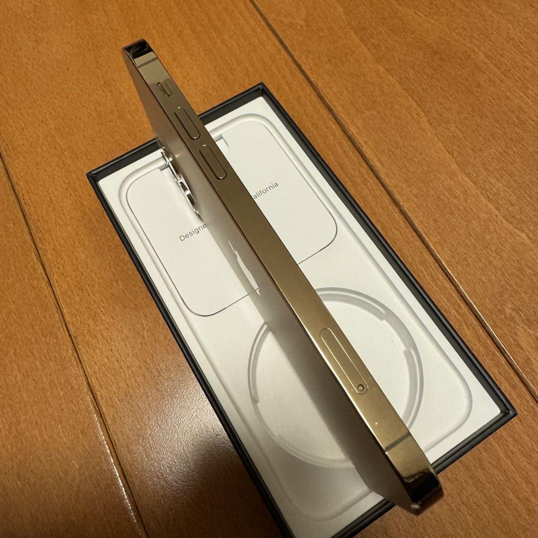 iPhone 12 pro ゴールド 128 GB Softbank