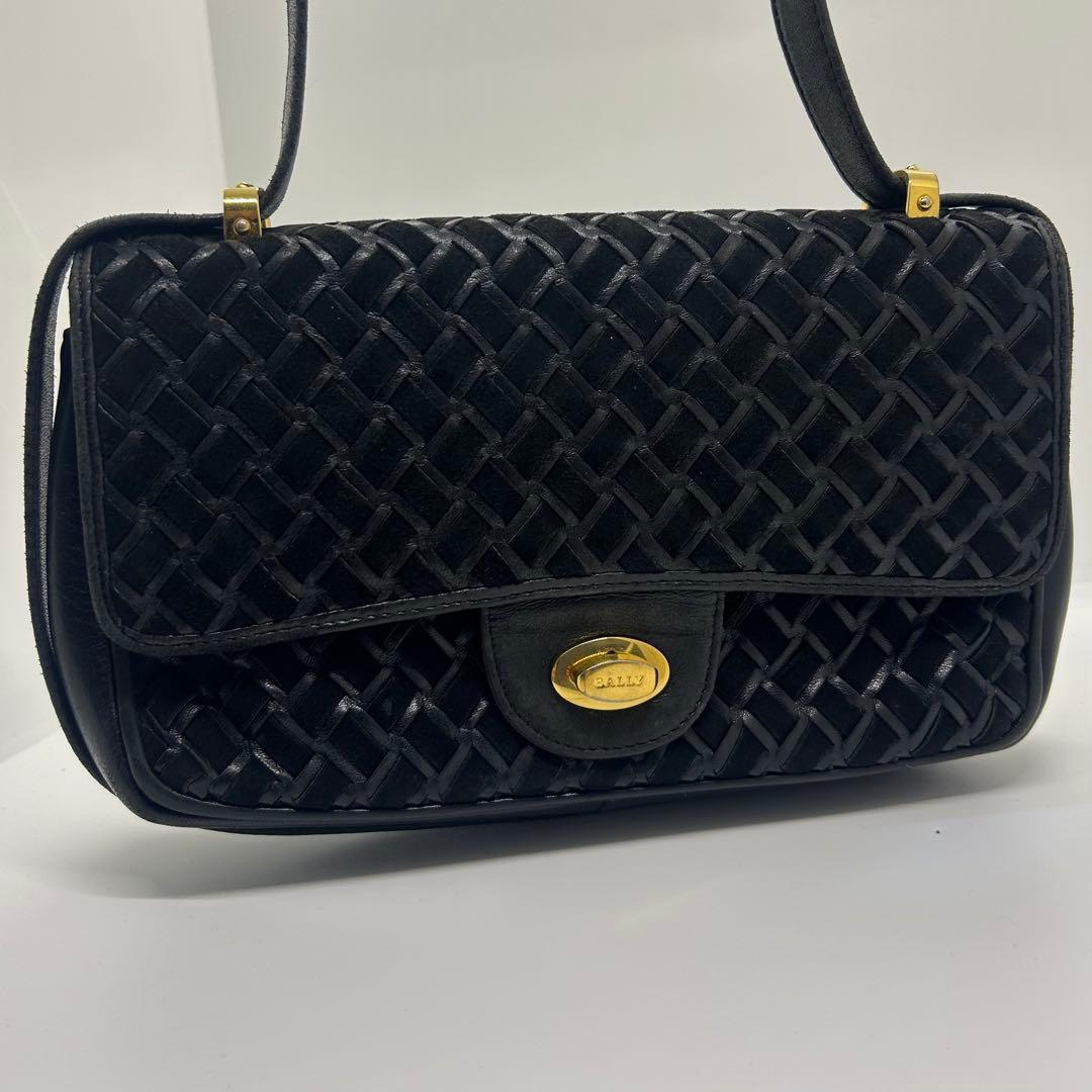 バリー BALLY マトラッセ型 Wフラップ ショルダーバッグBally