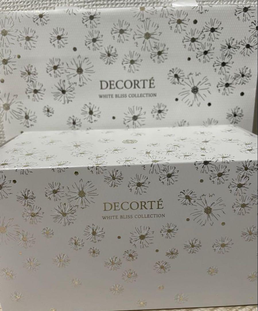 新品 コスメデコルテ ホワイトブリスコレクション クリスマスコフレ2024
