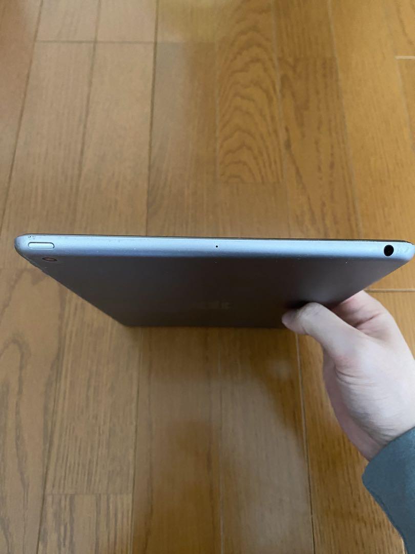 iPad 第6世代 本体 WiFi 36GB