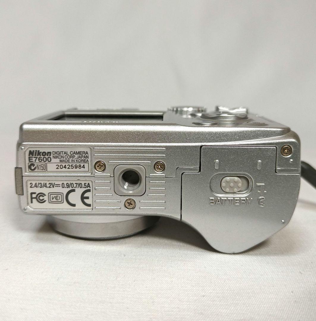 Nikon ニコン COOLPIX 7600 クールピクス コンデジ