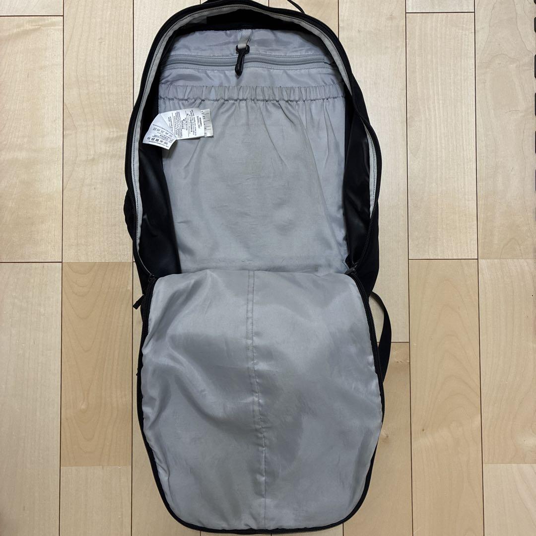 【国内正規品】アークテリクス 旧型 mantis26 ブラック 【国内正規品】アークテリクス 旧型 mantis26 ブラック
