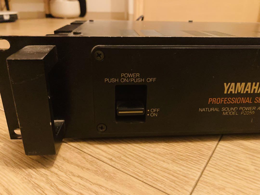 YAMAHA P2050 パワーアンプ