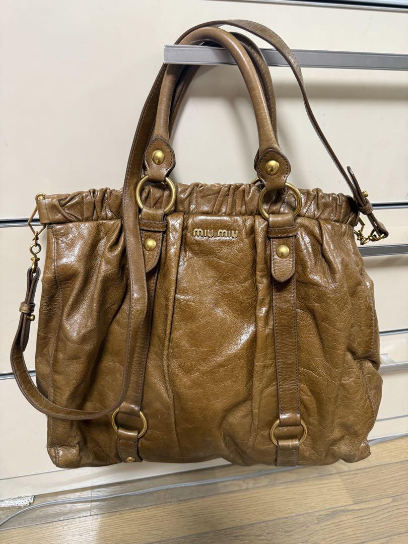 miu miu ブラウン レザー トートバッグ