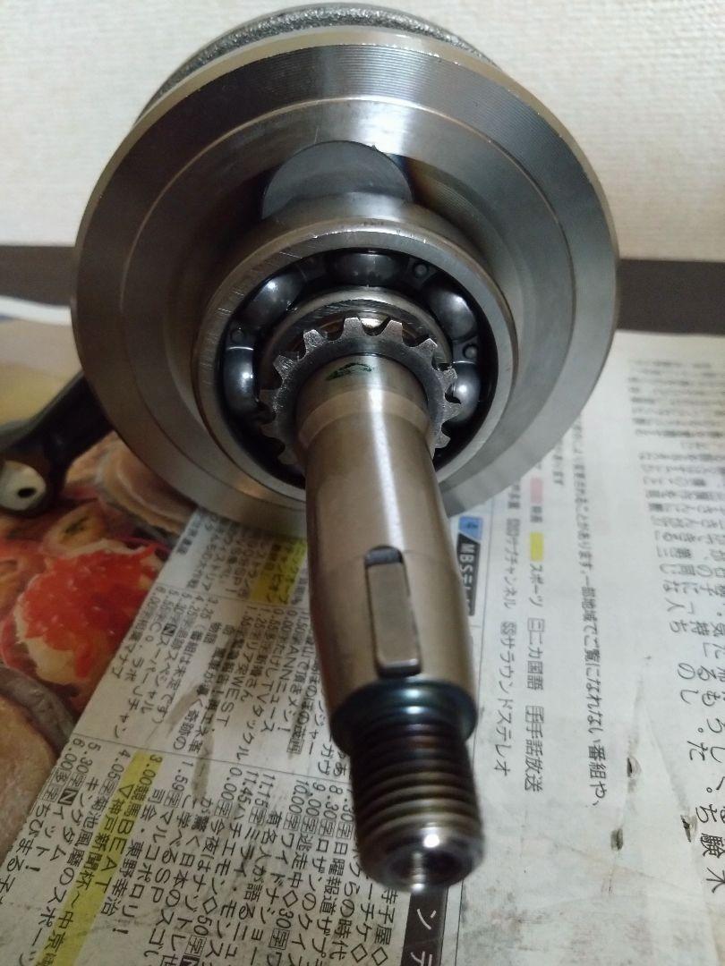 エイプ100クランクシャフト