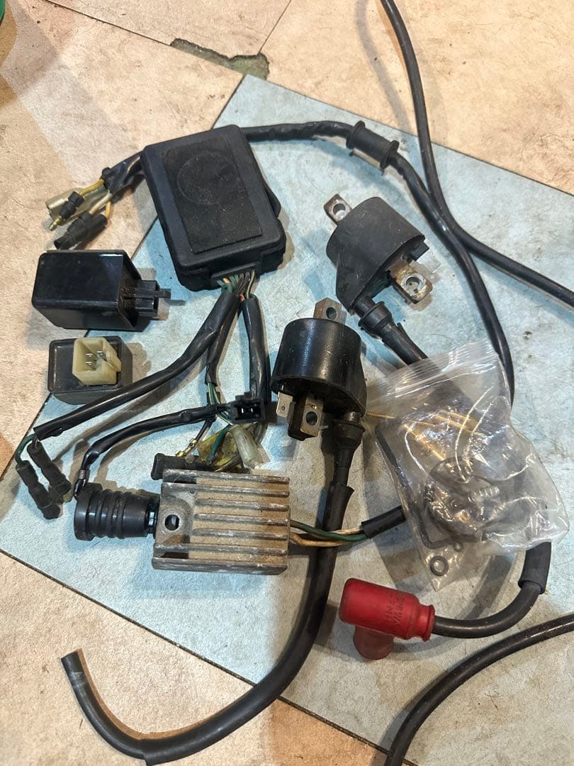 tlm220 電装パーツ