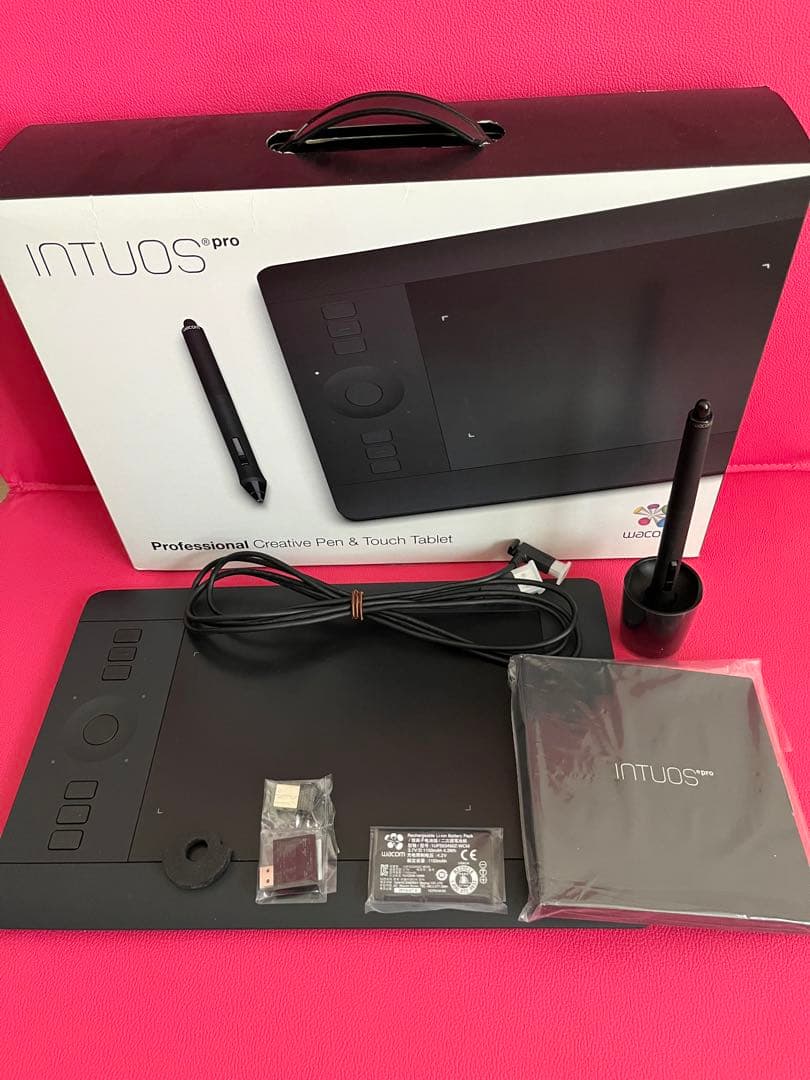 新規購入 wacom Intuos Pro small タブレット - www.seagullmaldives.com
