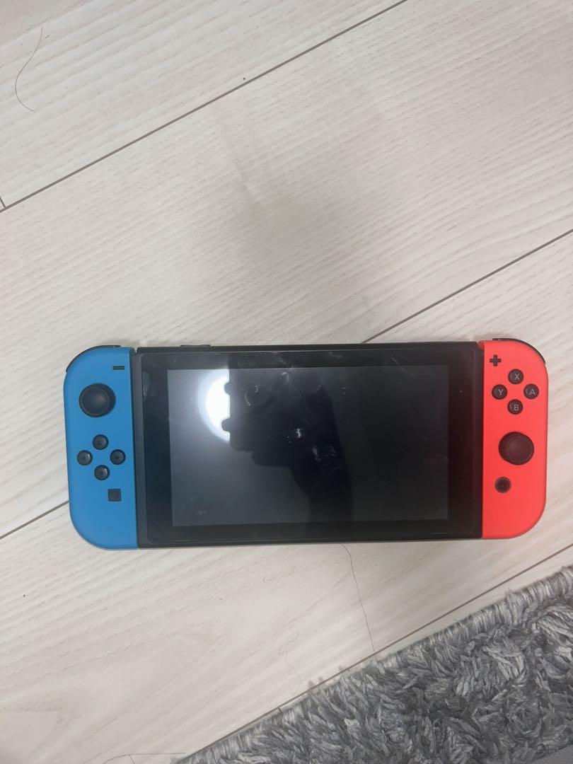 Nintendo Switch 本体 青/赤 ジョイコン付き