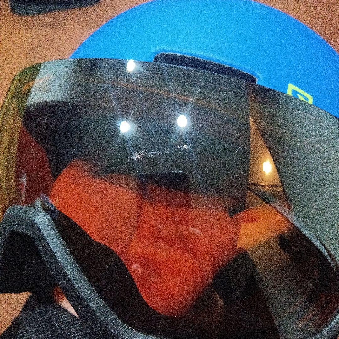Salomon バイザー付ヘルメット GROMVISOR キッズ　53〜56cm