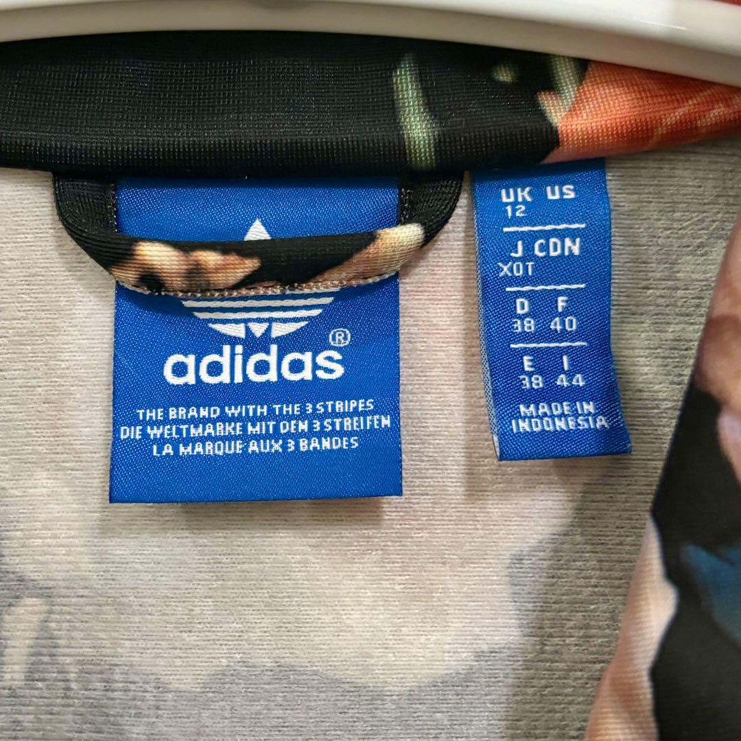 [極美品] adidas2XL アディダスオリジナルス　トラックジャケット　花柄