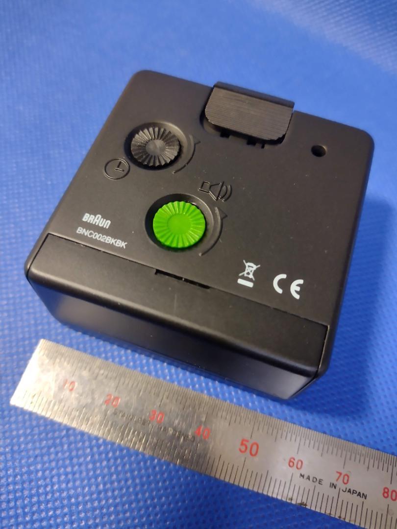 【ブラウン】ドイツ製 BRAUN 超小型目覚まし 角型 ブラック 未使用箱入り