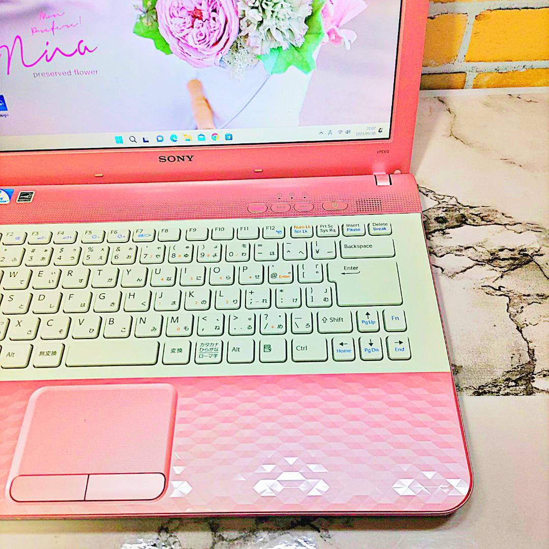 新品☆爆速SSD256GB❣️ダイヤカット柄ピンクノートPC❤カメラ付き