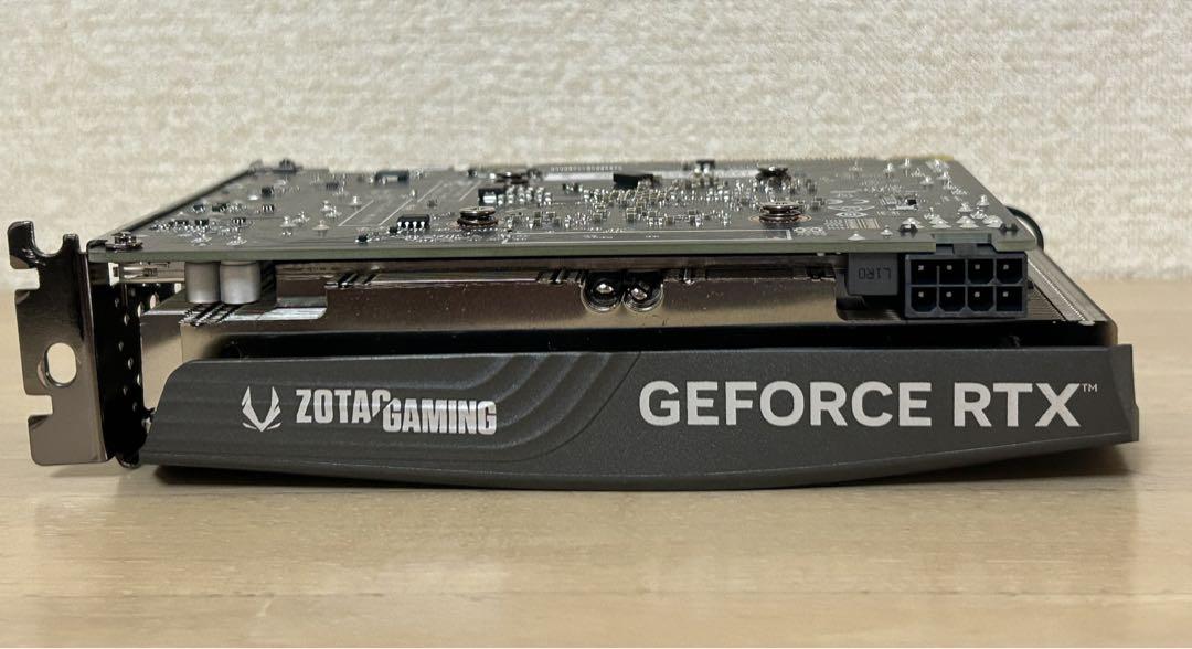 RTX4060 グラフィックボード