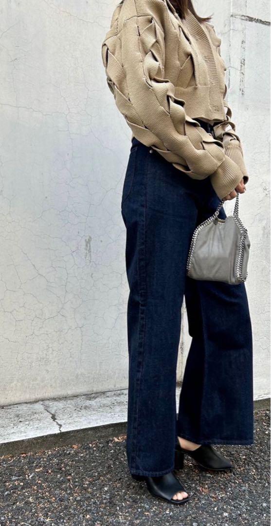styling/ クロップドケーブルニット