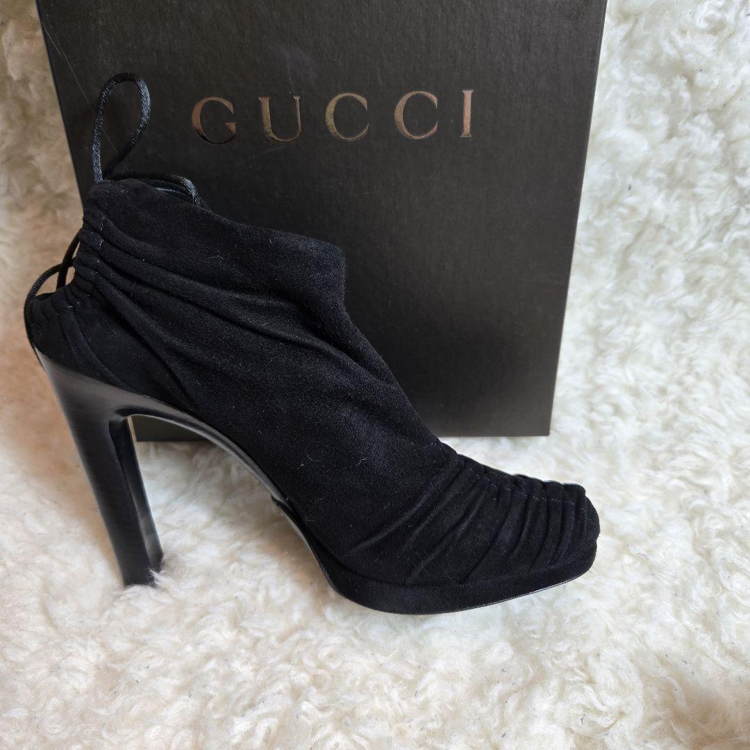GUCCI ブラック