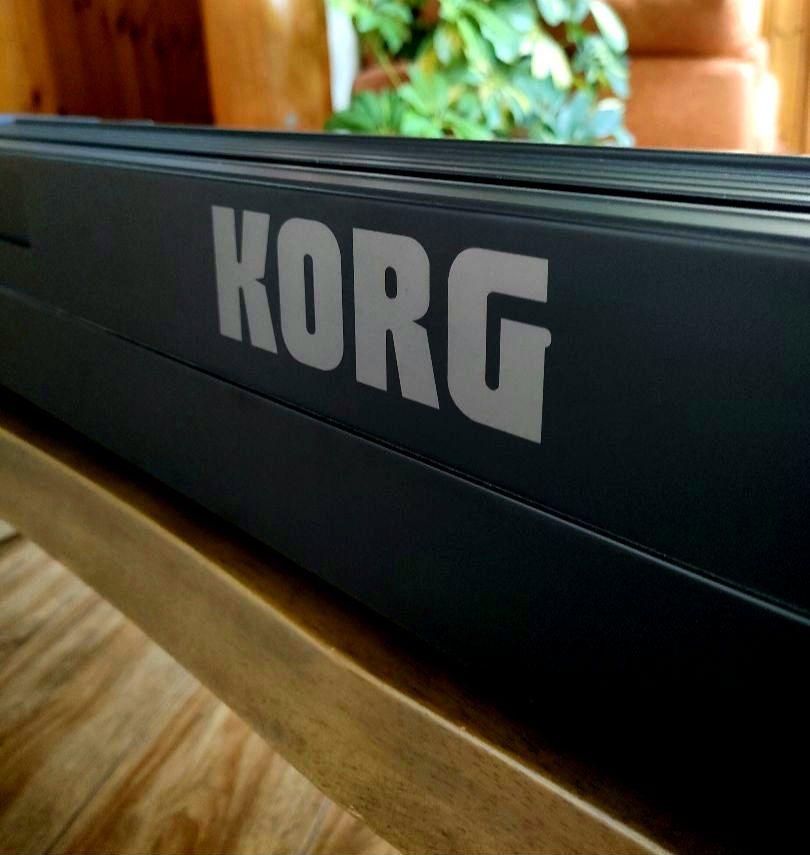 ADAMS　KORG SP-170S 電子ピアノ ブラック　88鍵