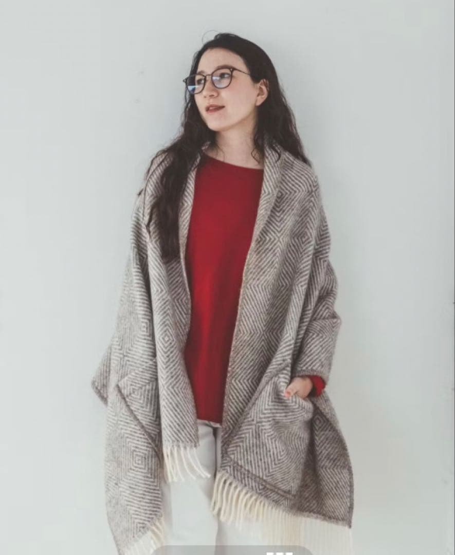 LAPUAN KANKURIT ラプアン カンクリポケット付きショール