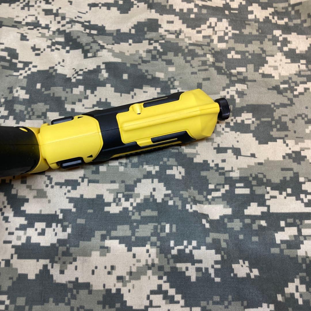 マキタ　TD022 イエロー　本体のみ　ペンインパクトドライバー