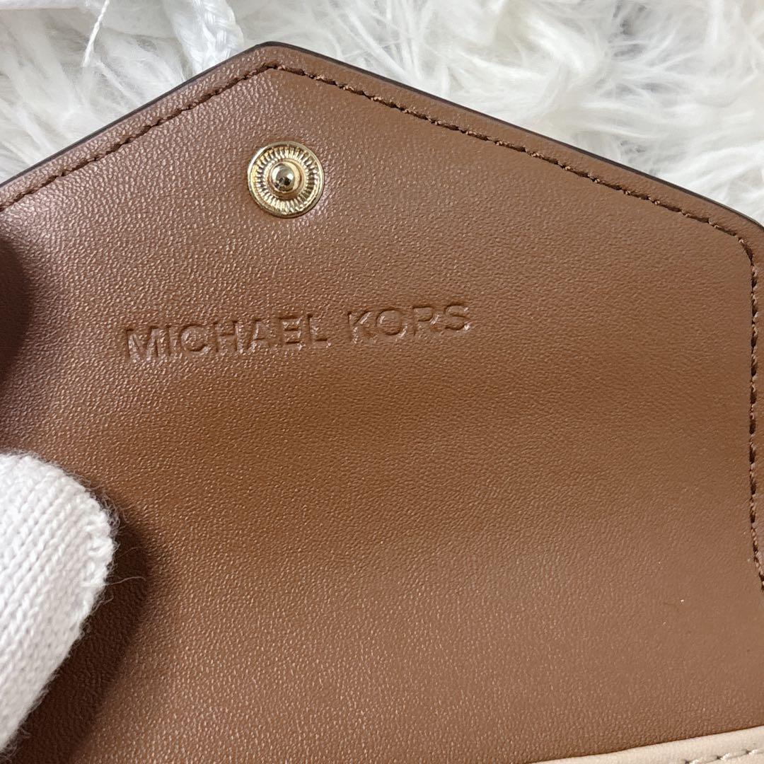 新品未使用MICHAEL KORS キーケース 小銭入れ付 ブラウン