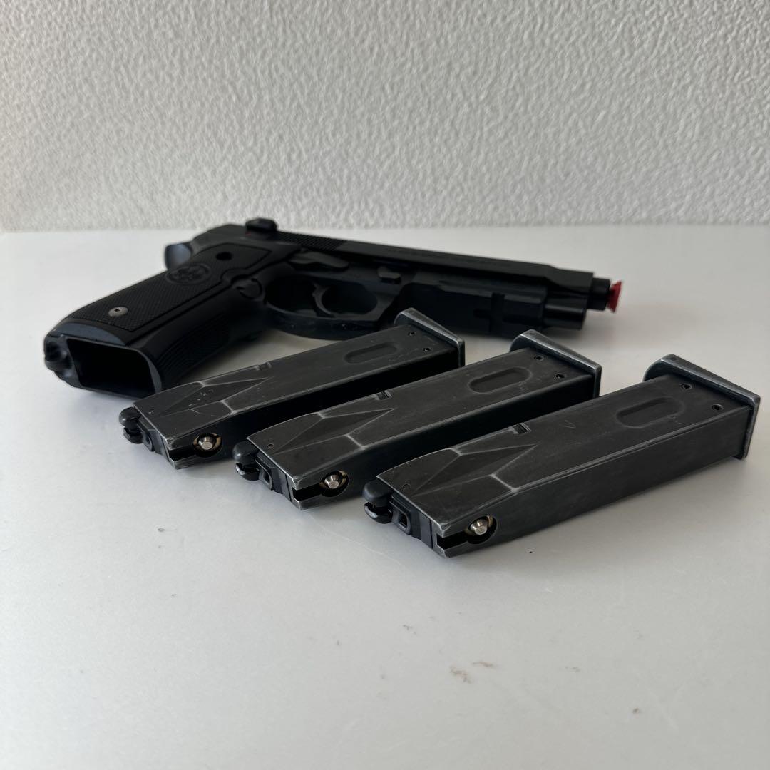 東京マルイガスブローバックM9A1マガジン３本付き