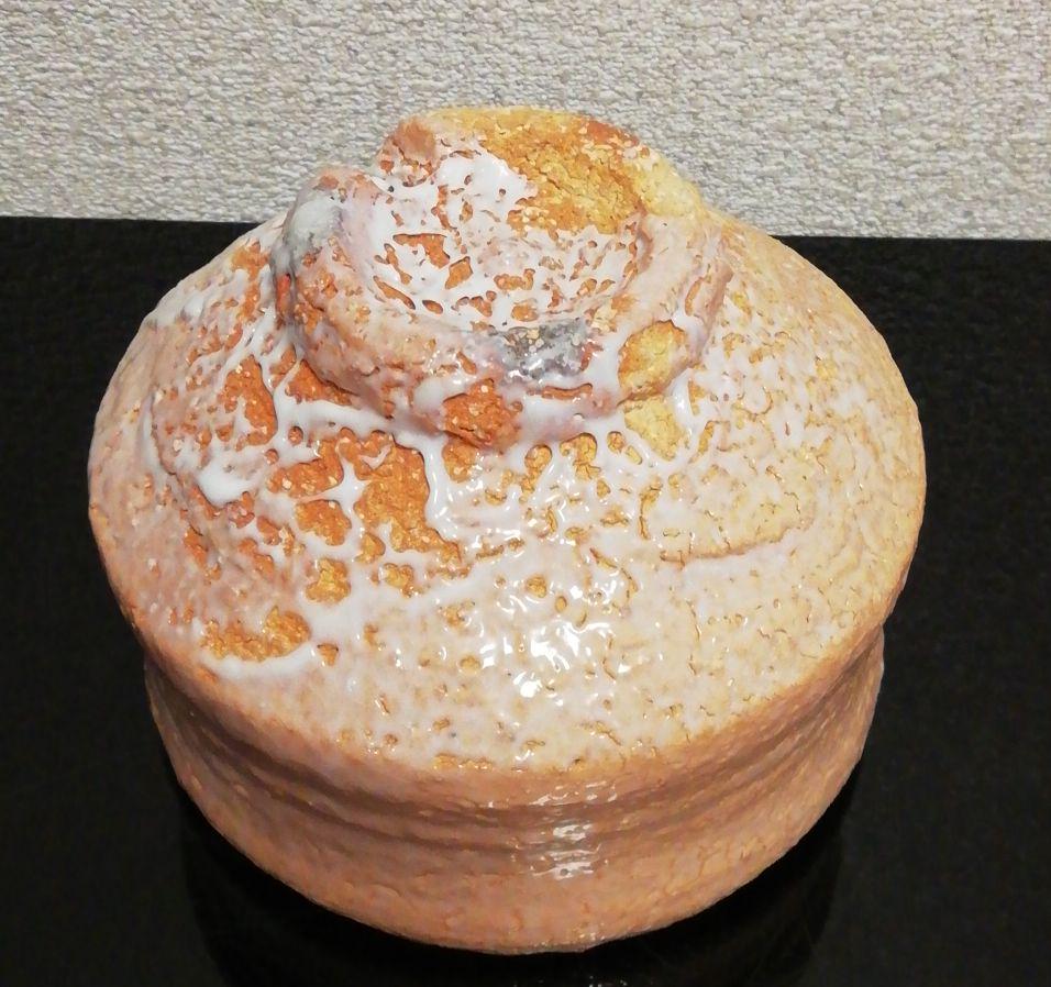 送料込【逢絢亭】茶道具 掛花入 萩焼 旅枕の形 渋谷泥詩 共箱入り 楽天市場】萩焼 作家 渋谷泥詩の通販