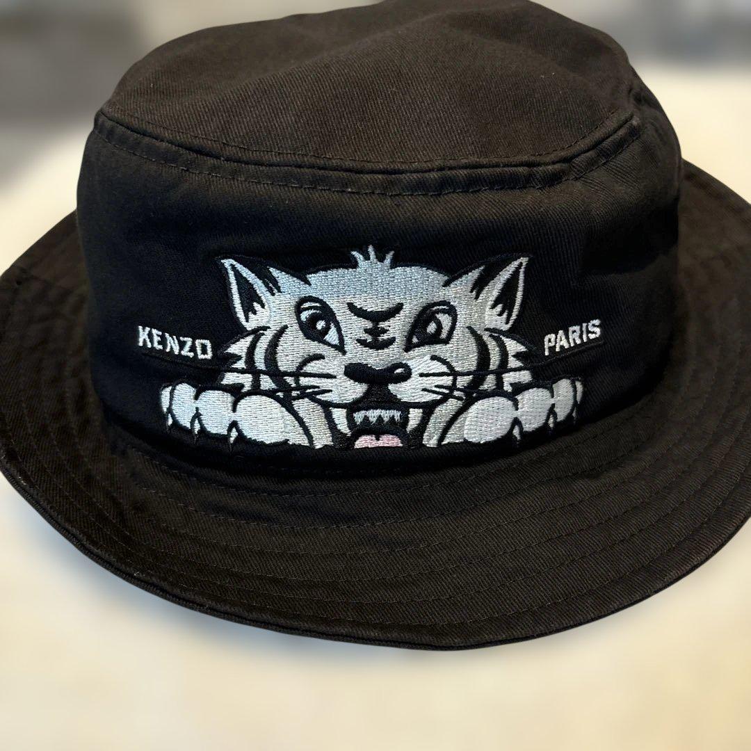 KENZO バケットハット 虎の刺繍 黒 保存袋付き KENZO バケットハット 虎刺繍 ブラック メンズハット - メルカリ
