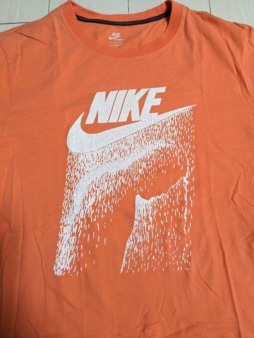 ナイキ シャワーTシャツ