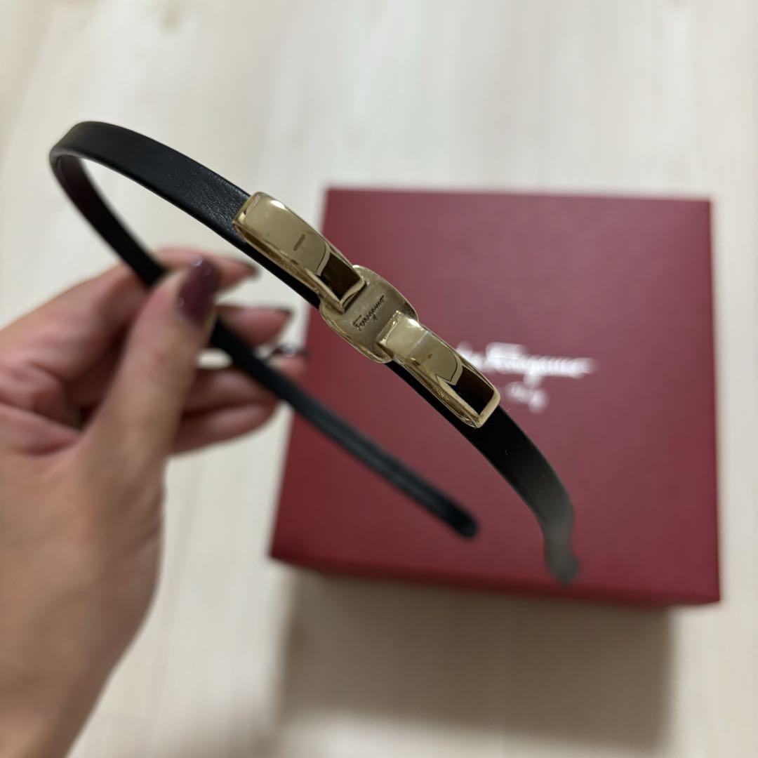 Salvatore Ferragamo カチューシャ ブラック