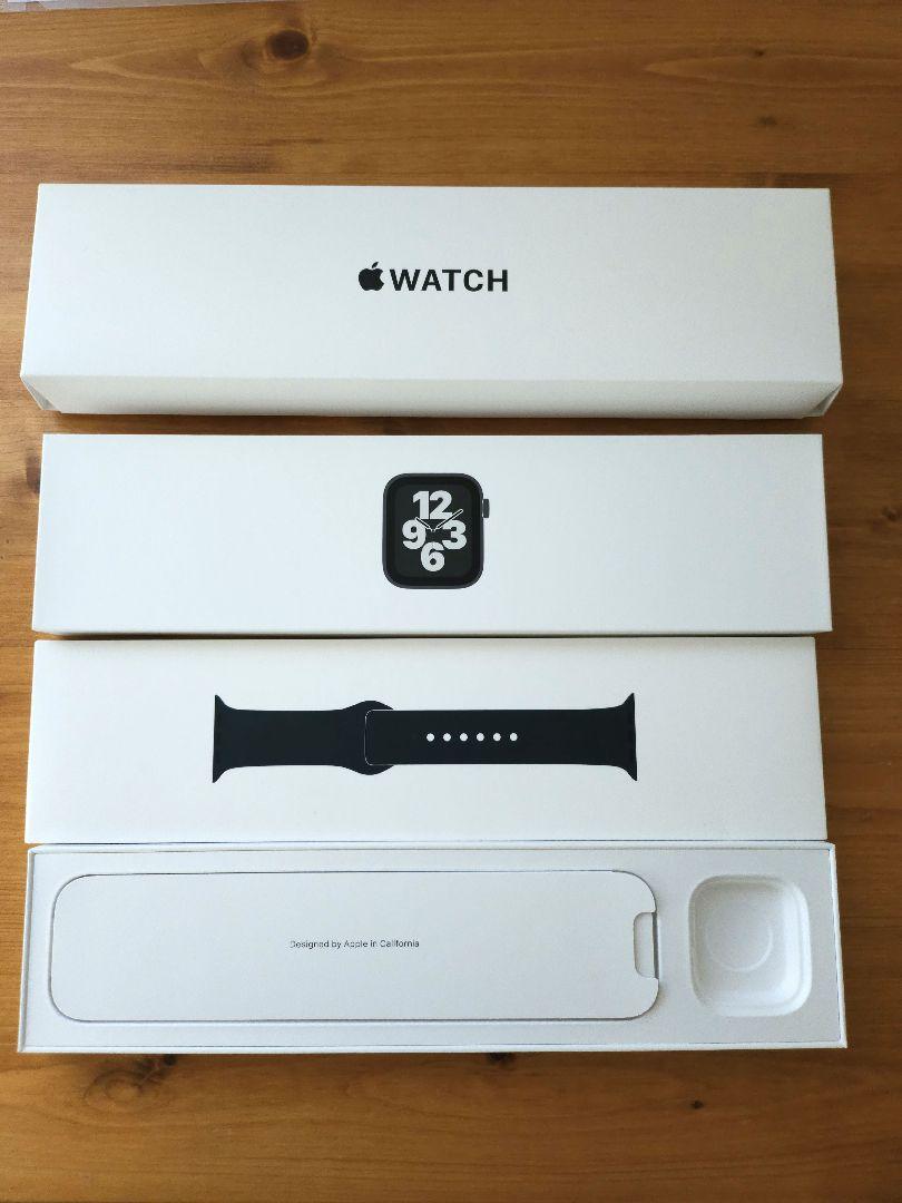 Apple Watch SE 第1世代(GPSモデル) 
40mmスペースグレイ