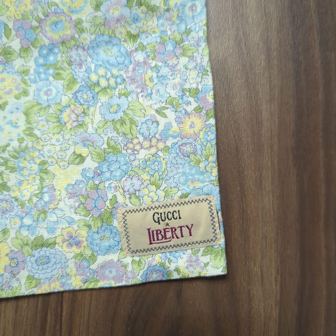 GUCCI リバティー柄 ハーフパンツ 120cm
