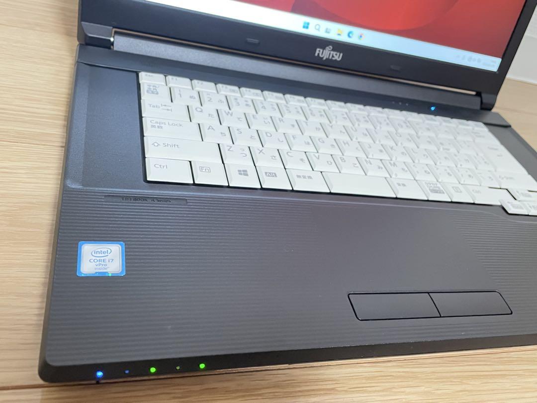 Windowsノート本体 FUJITSU LIFEBOOK FHD Core i7-6600U 500GB FUJITSU LIFEBOOK FHD液晶 i7-6600U 500GB
