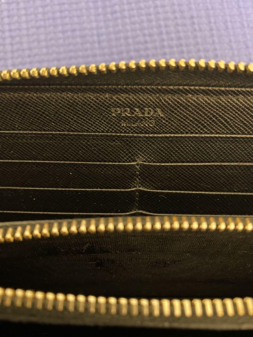 PRADA ブラック 長財布 サフィアーノレザー