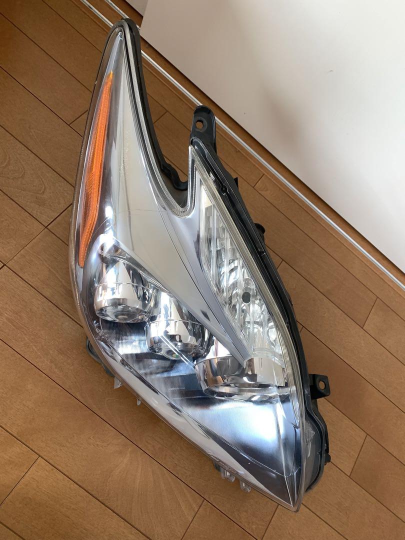 プリウス30 前期　US純正ヘッドライト LED 北米純正