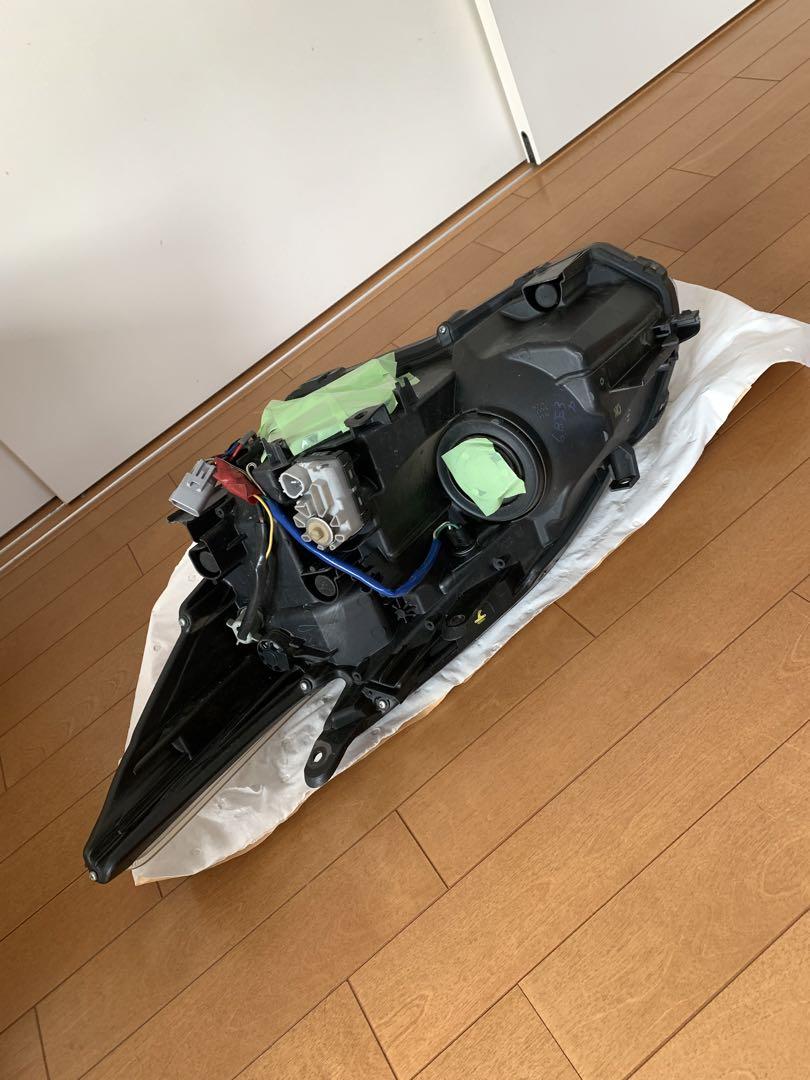 プリウス30 前期　US純正ヘッドライト LED 北米純正