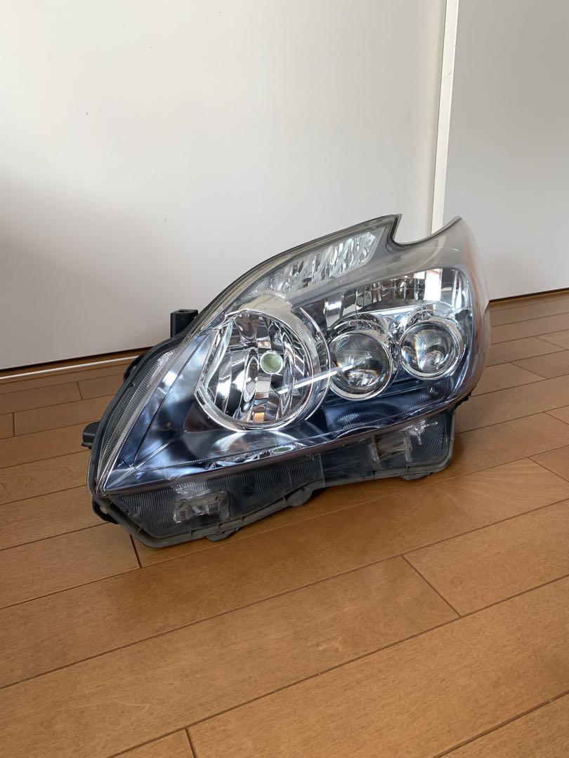プリウス30 前期　US純正ヘッドライト LED 北米純正