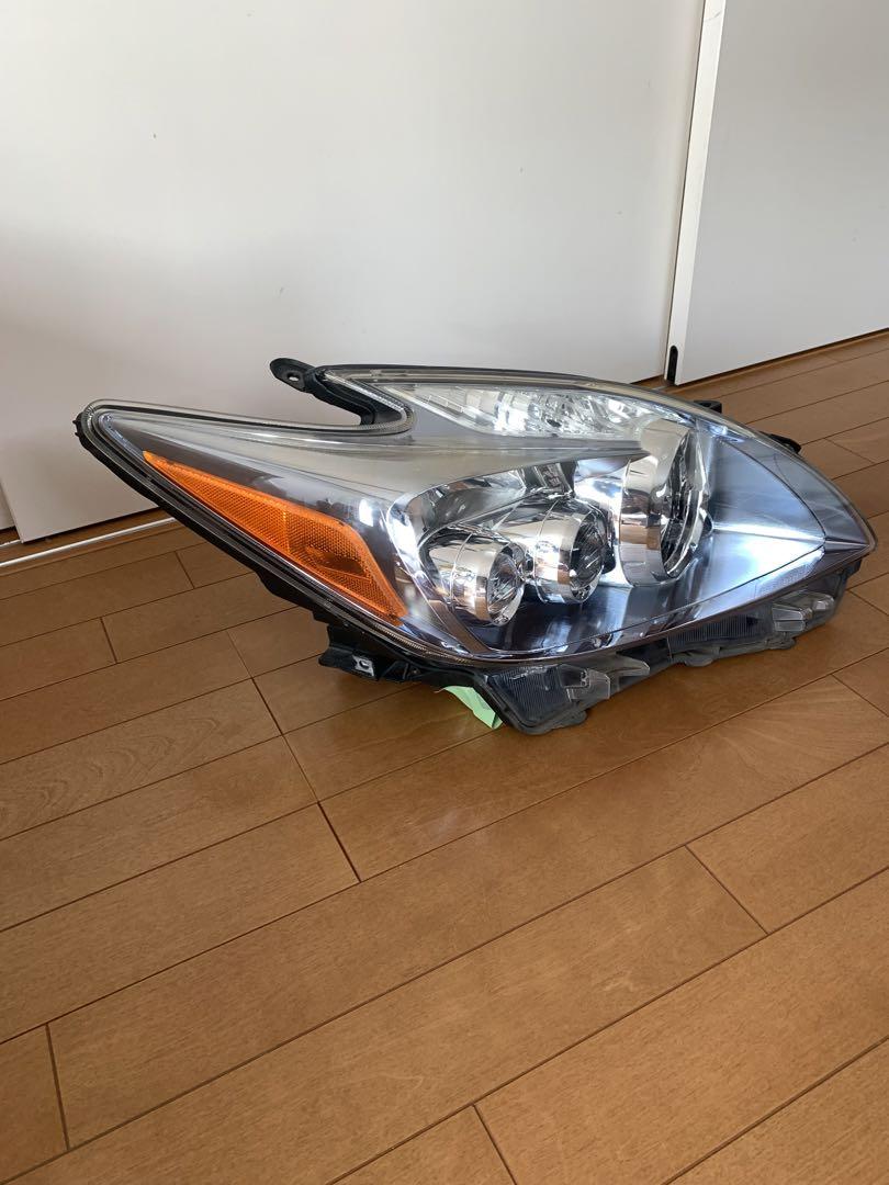 プリウス30 前期　US純正ヘッドライト LED 北米純正