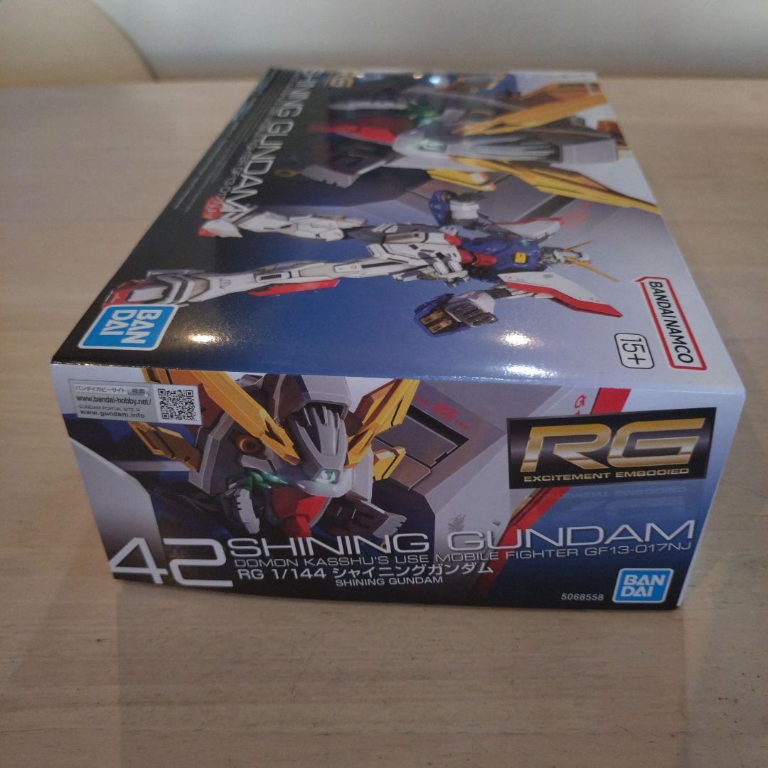 RG シャイニングガンダム + HG マスターガンダム&風雲再起 2つ